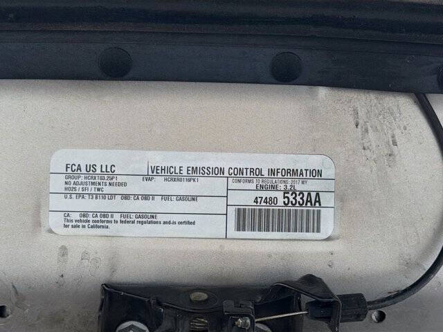 2017 Jeep Cherokee Overland