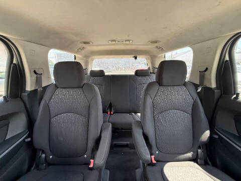2011 GMC Acadia SLE