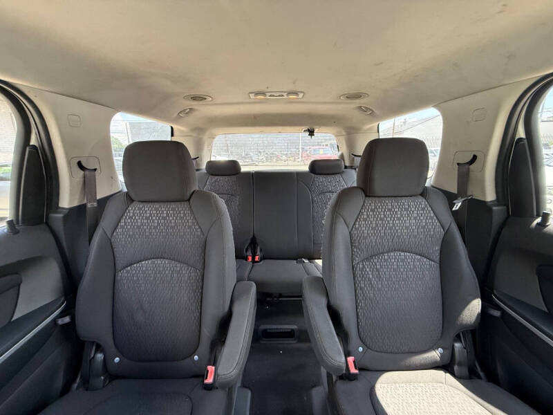2011 GMC Acadia SLE
