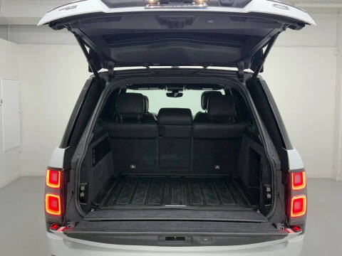 2020 Land Rover Range Rover P525 HSE