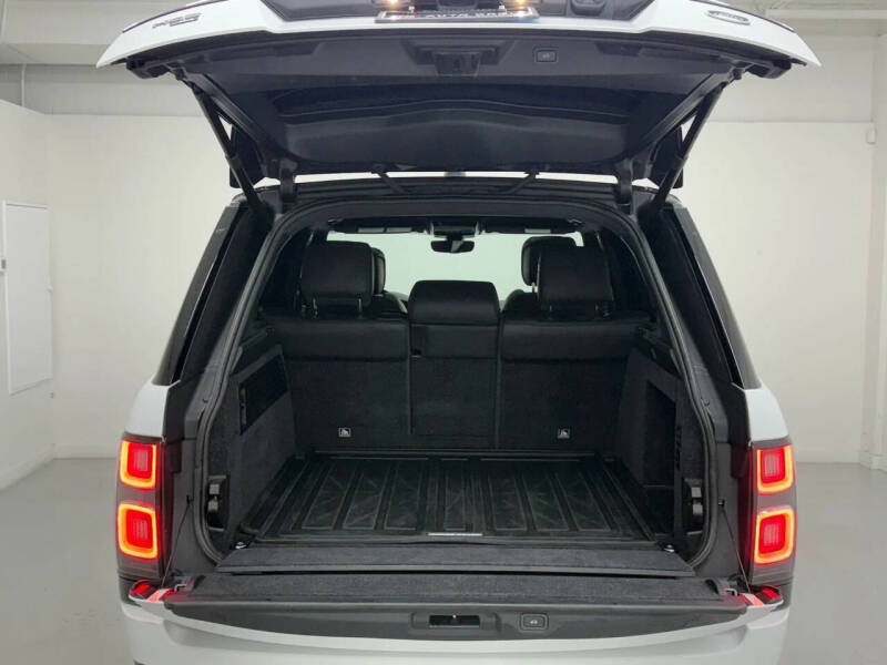 2020 Land Rover Range Rover P525 HSE
