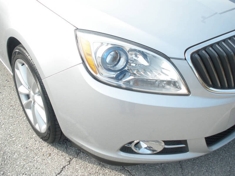 2012 Buick Verano Leather Group
