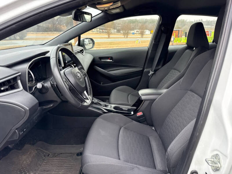 2022 Toyota Corolla Hatchback SE