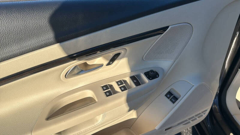 2015 Volkswagen Eos Executive Edition SULEV