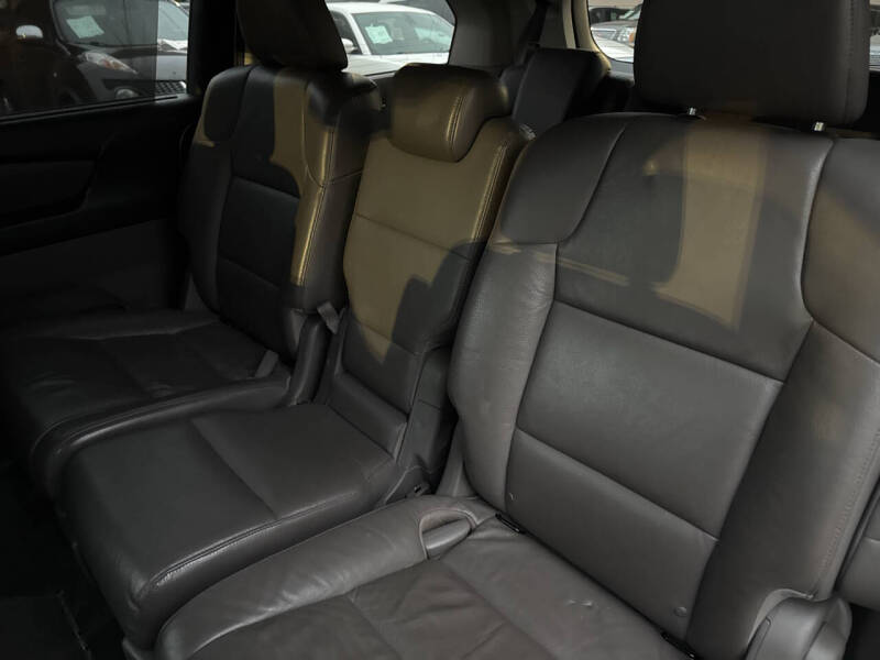 2013 Honda Odyssey EX-L photo 57