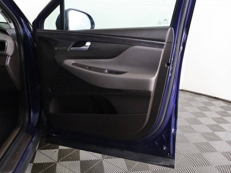 2020 Hyundai Santa Fe SE