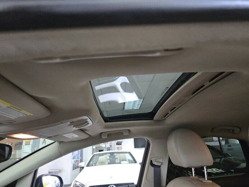 2012 Buick Verano Leather Group