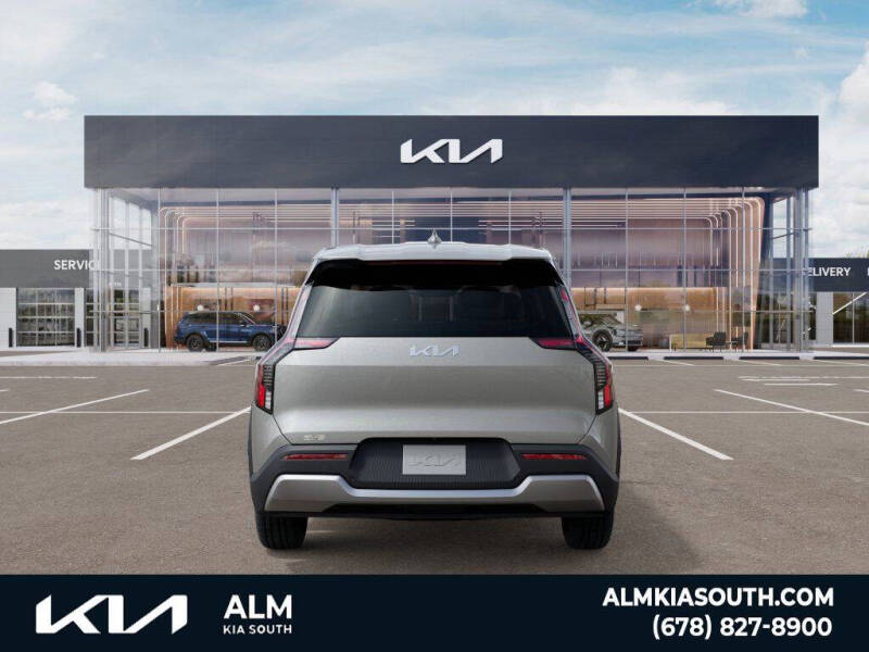 2026 Kia EV9 Light Long Range