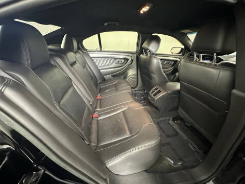 2017 Ford Taurus SEL