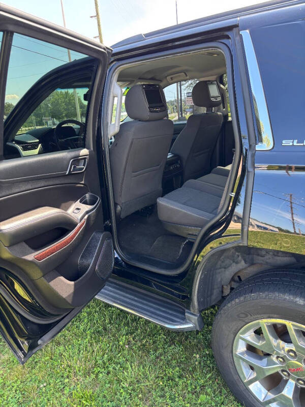 2017 GMC Yukon SLE