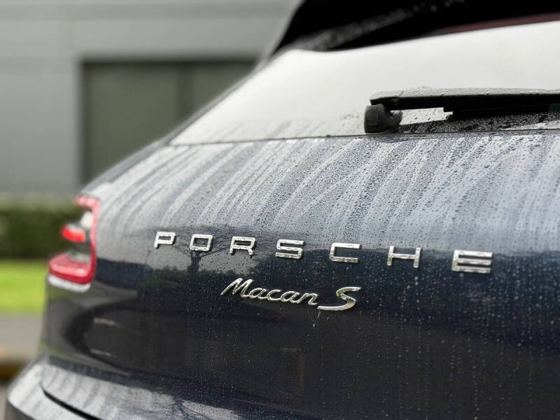 2015 Porsche Macan S