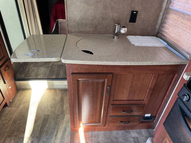 2015 Ford E-Series E-450 SD