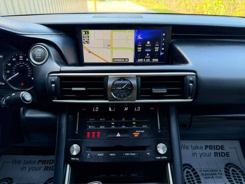 2018 Lexus IS 300