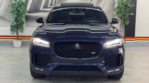 2017 Jaguar F-PACE S