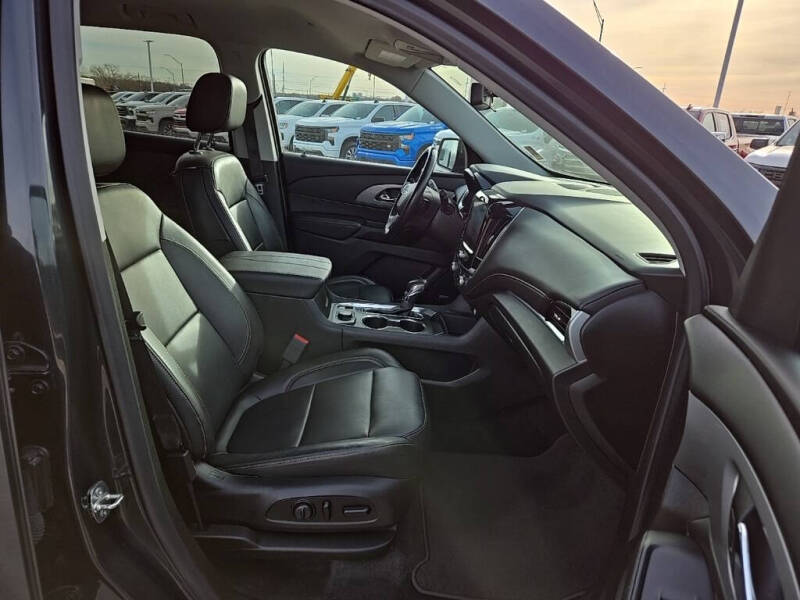 2021 Chevrolet Traverse RS