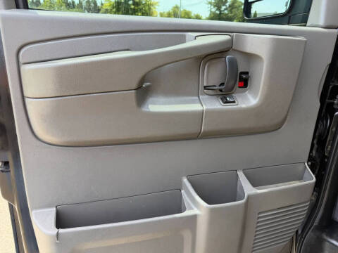 2015 Chevrolet Express 2500