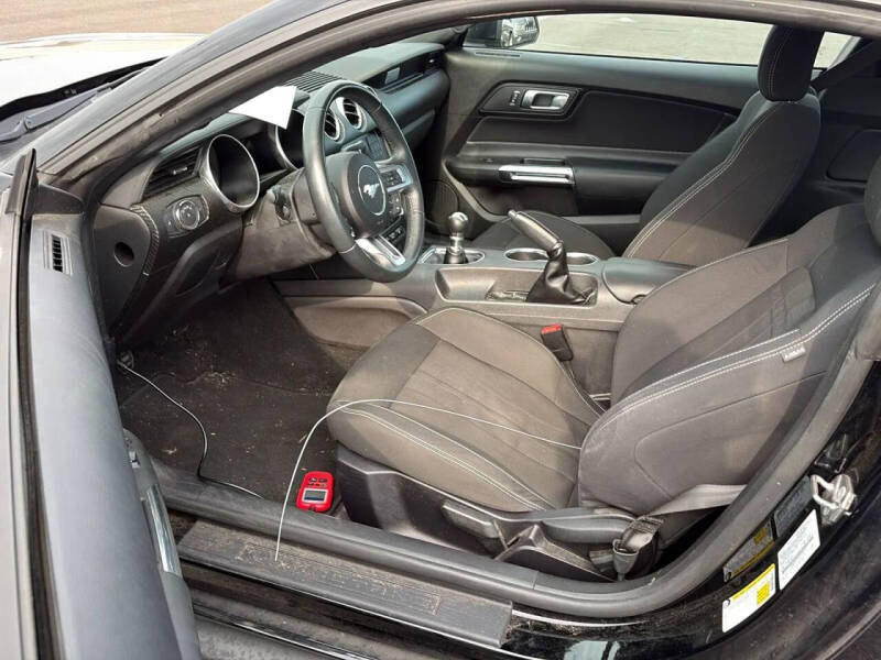 2019 Ford Mustang