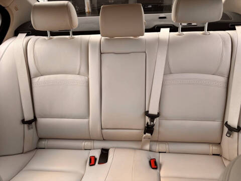 2014 BMW 5 Series 528i