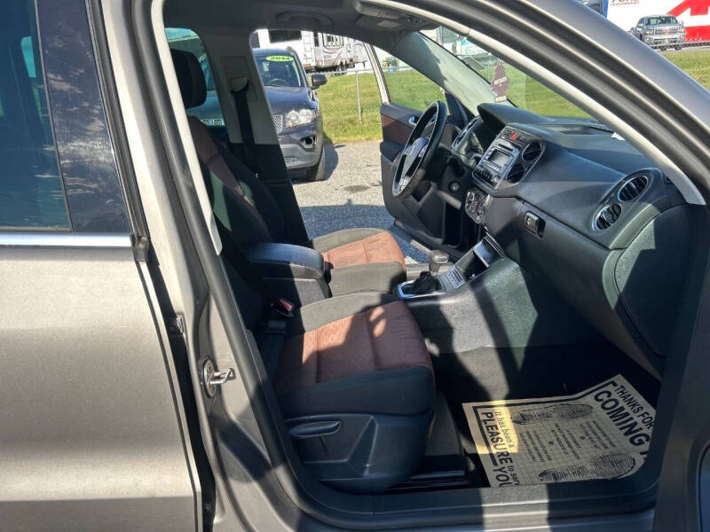 2009 Volkswagen Tiguan SE 4Motion