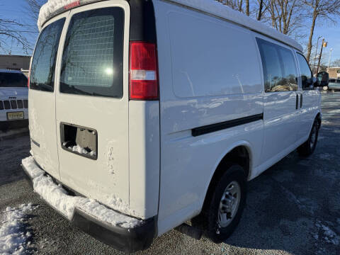 2017 Chevrolet Express 2500