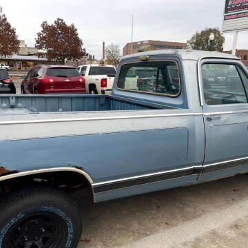 1985 Dodge RAM 150