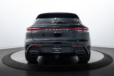 2025 Porsche Macan