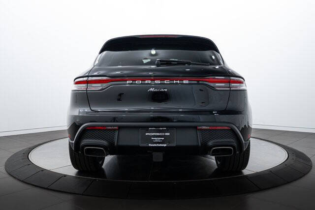 2025 Porsche Macan