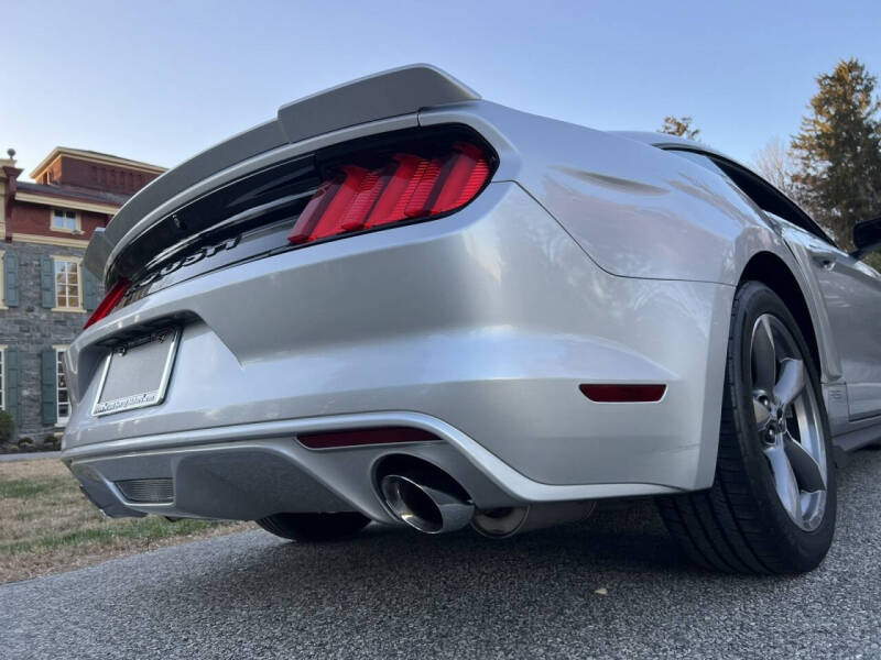 2015 Ford Mustang V6