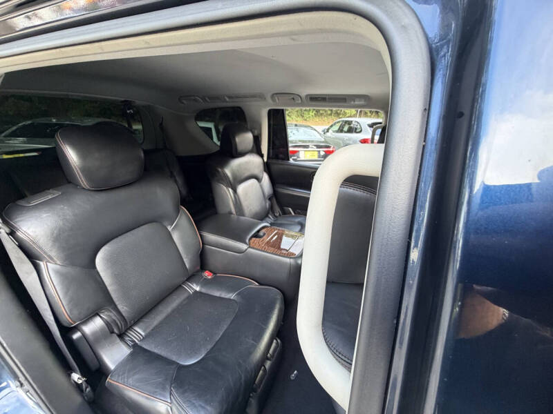 2017 Nissan Armada Platinum
