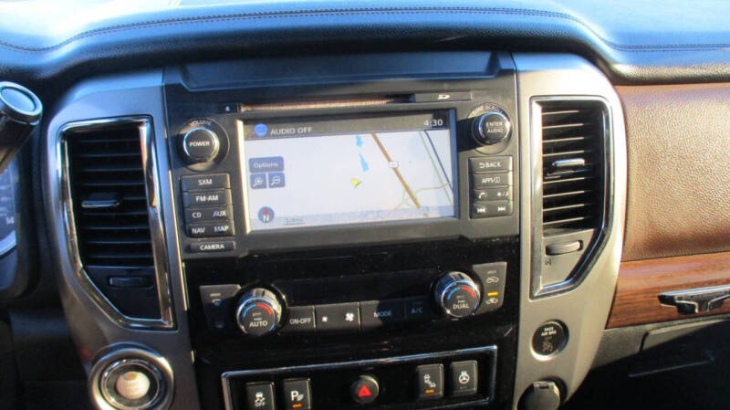 2018 Nissan Titan Platinum Reserve