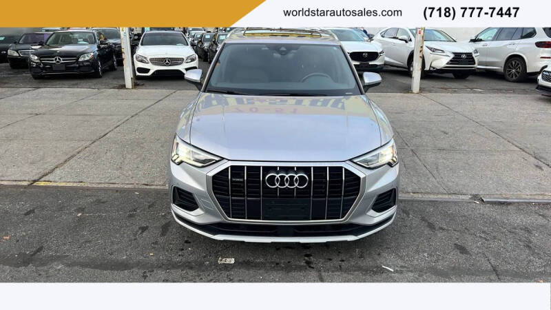 2022 Audi Q3 quattro Premium Plus 40 TFSI