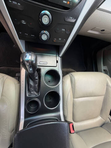 2014 Ford Explorer XLT