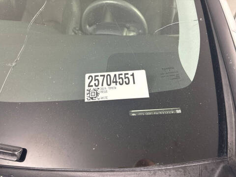 2019 Toyota Prius LE AWD-e