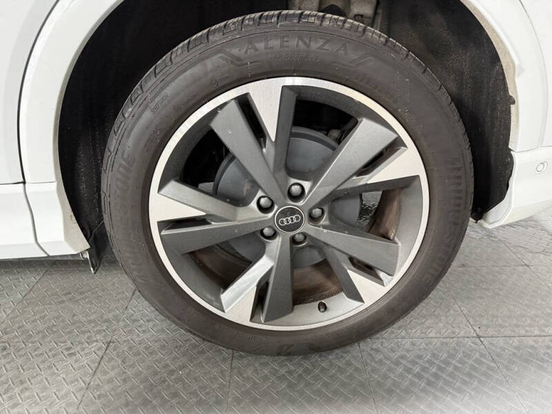 2024 Audi Q4 e-tron quattro Prestige 50