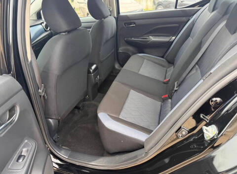 2025 Nissan Versa SV