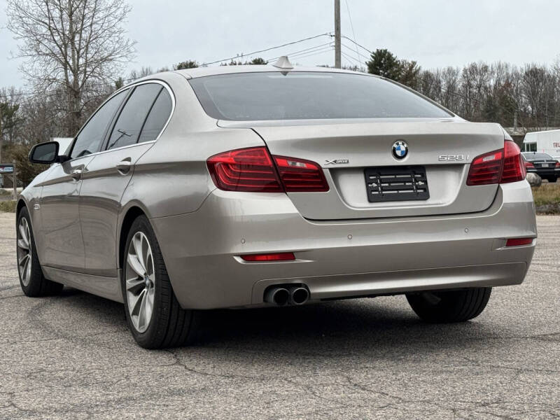 2016 BMW 5 Series 528i xDrive