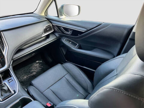 2024 Subaru Outback Touring XT