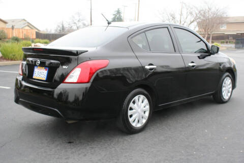 2019 Nissan Versa SV