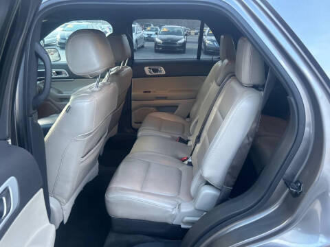 2012 Ford Explorer XLT