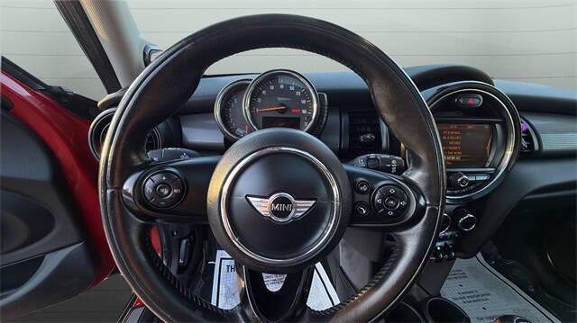 2015 MINI Hardtop 4 Door Cooper