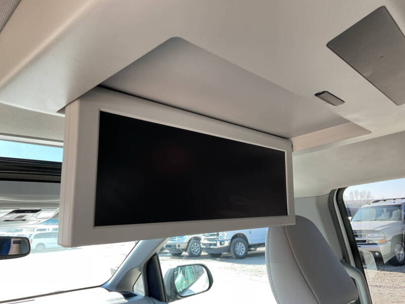 2017 Toyota Sienna XLE Premium 7-Passenger