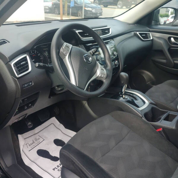 2016 Nissan Rogue S