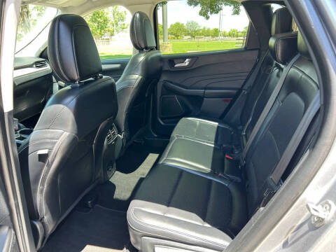 2021 Ford Escape SEL