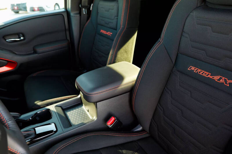 2024 Nissan Frontier