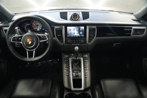 2018 Porsche Macan S