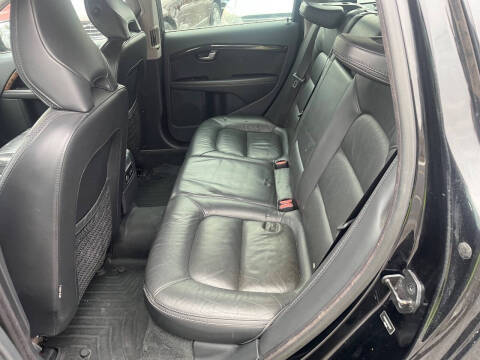 2012 Volvo XC70 T6 Platinum