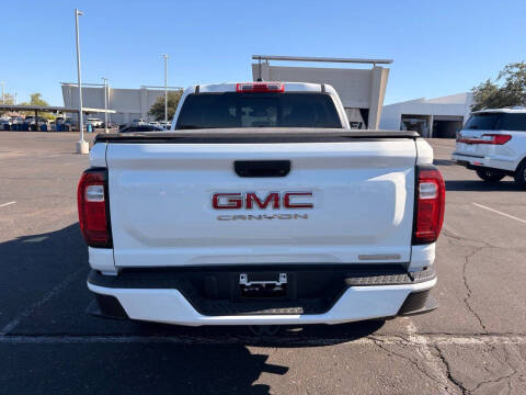 2024 GMC Canyon Elevation