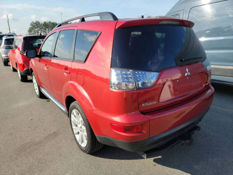 2012 Mitsubishi Outlander SE