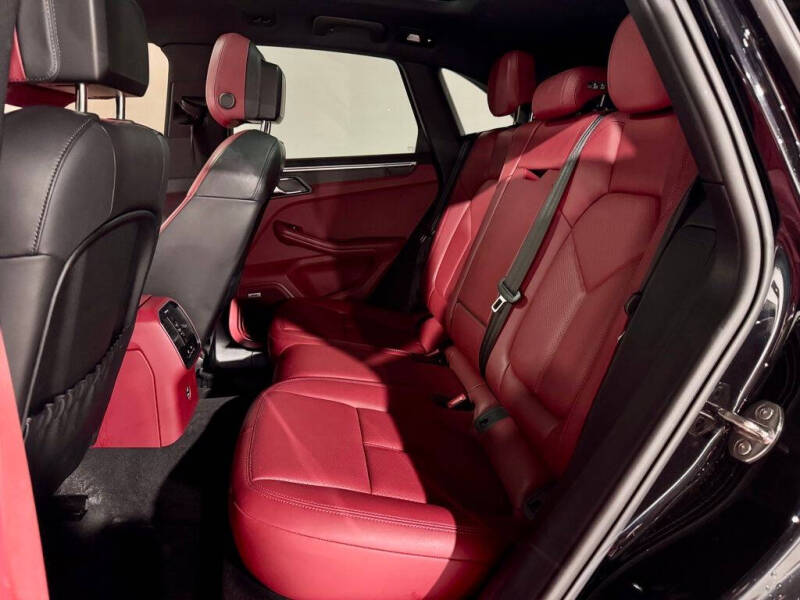 2023 Porsche Macan GTS