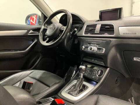 2016 Audi Q3 2.0T quattro Premium Plus